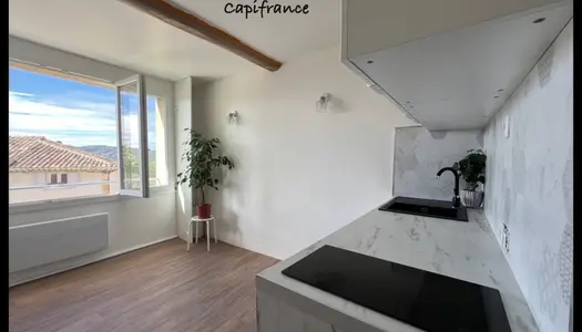 Dpt Vaucluse (84), à vendre CADENET appartement T1 rénové de 20,30 m2 