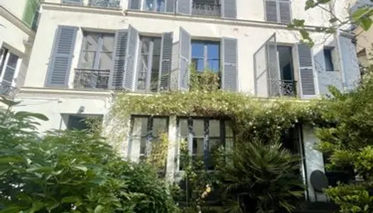 Maison avec terrasse et jardin dans Paris 