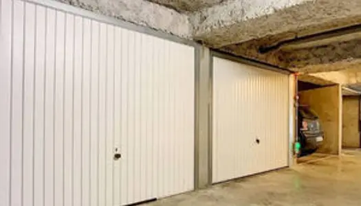 Garage sécurisé en sous-sol à Métabief 