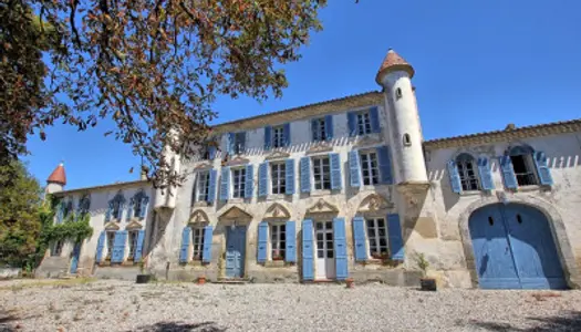 Château 26 pièces 880 m² 