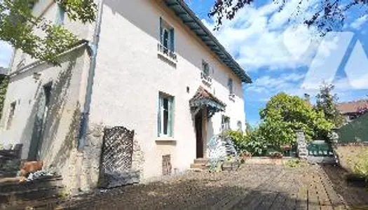 Maison 6 pièces 150 m² 