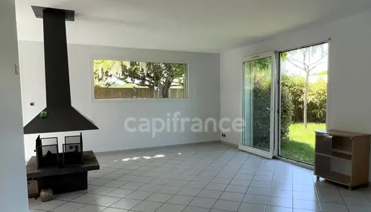 Dpt  (), à vendre  maison P7 de 176 m² - Terrain de 1 639,00 m² 