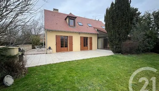 Maison 6 pièces 145 m²