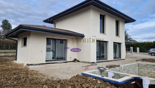 Villa 4 pièces 120 m²