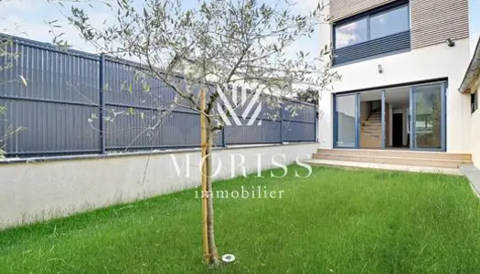 Maison de luxe 4 pièces 130 m² 