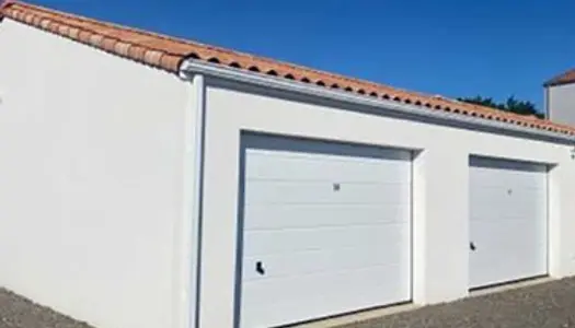 Parking - Garage Location Soullans   300€