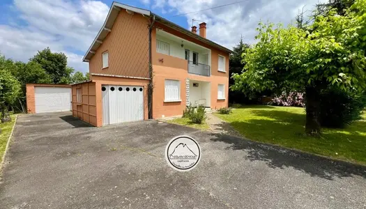 Dpt (64), à vendre  maison à Lescar 