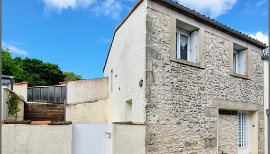 Charmante Maison de Ville à Meschers-sur-Gironde 