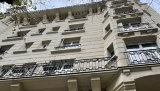 Appartement Paris 15E 3 Pièces 55m2 