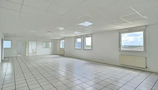 Plateau bureaux - St Avold - 432 m2 - places de stationnements 