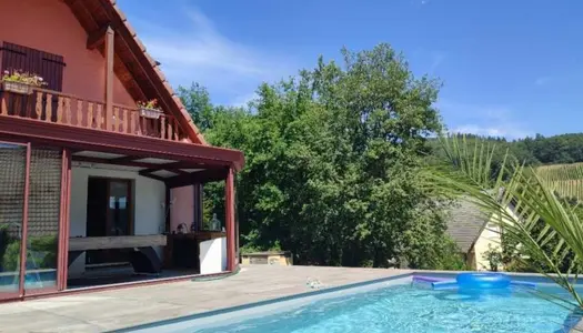 Maison avec piscine et véranda sur les hauteurs de Colmar 
