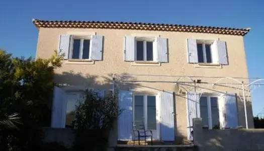 Maison - Villa Location Marseille 4p 108m² 1487€