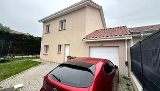 L'Isle-d'Abeau - Maison de 113m2 habitables de 2021 - DPE A