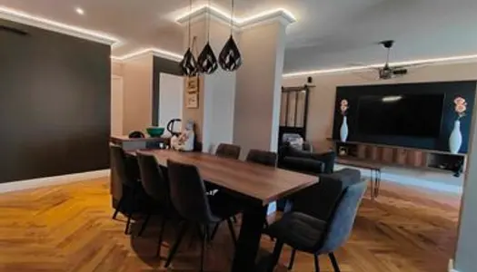 Appartement rénové moderne 