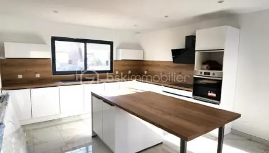 Maison 5 pièces 126 m²