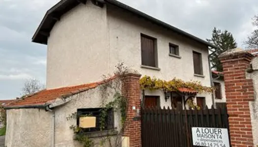 Location Maison Boisset les montrond 