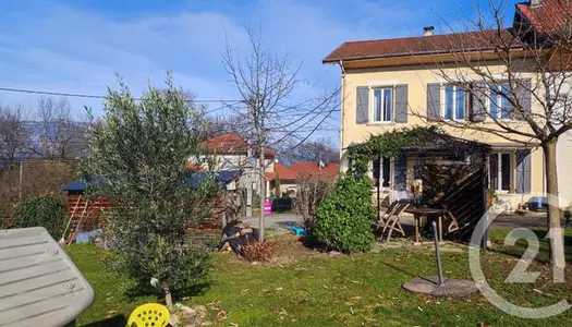 Maison 5 pièces 98 m²