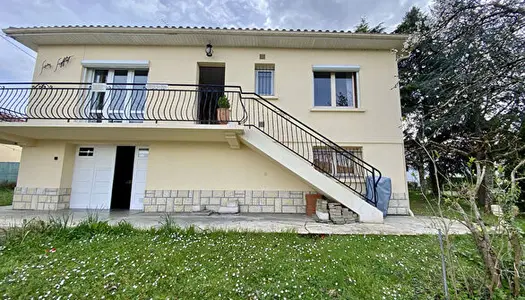 A VENDRE Maison Quartier calme sur la commune de Pujols 3 pieces 80 m2