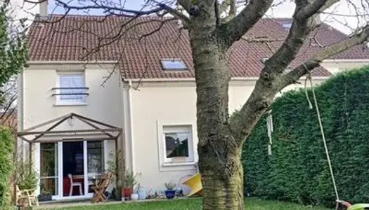 Maison 6 pièces 117 m²