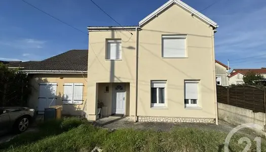 Maison 6 pièces 142 m² 