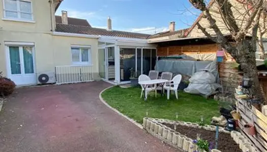 Maison 5 pièces de 63m2 