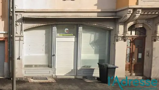 Local commercial 82 m² 