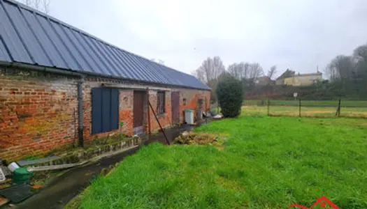 Maison familiale, 5 chambres, grand jardin, dépendances à ETRE