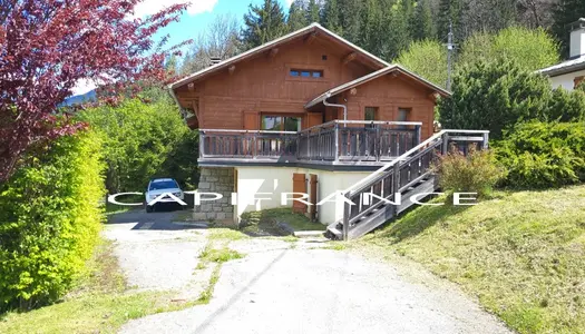 Dpt Haute Savoie (74), à vendre LES CONTAMINES MONTJOIE - Chalet 4 chambres + Terrain de 471,00 m² 