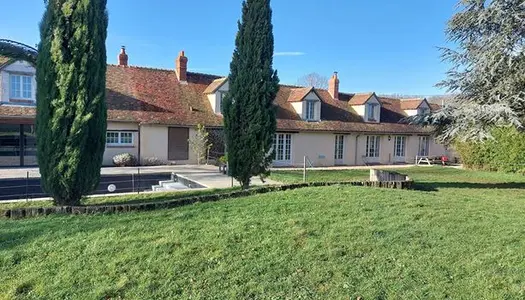 Maison 8 pièces 296 m²