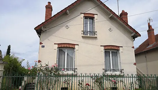 Maison Nevers Quartier Faidherbe 2 chambres garage dependance proche commodites 