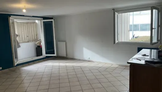 Appartement type T4 à vendre 3 chambres 87 m2 Étage 0/7