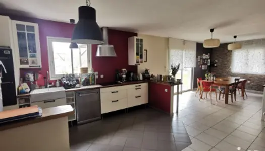 Maison 7 pièces 145 m²