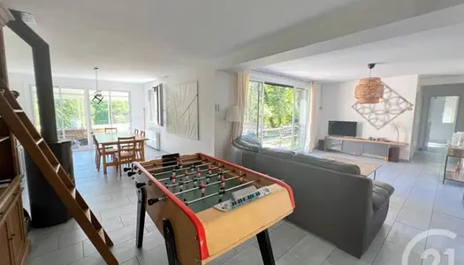 Maison 6 pièces 142 m² 