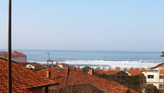 ANGLET- CHAMBRE D'AMOUR- CINQ CANTONS MAISON - APPARTEMENT AVEC TRES BELLE VUE OCEAN