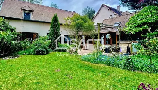 Maison d'architecte dans un environnement champêtre