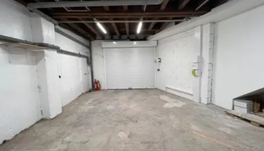 Grand garage / box à louer