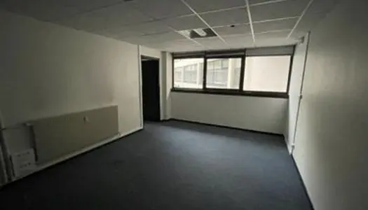 Local bureaux 40 m² 