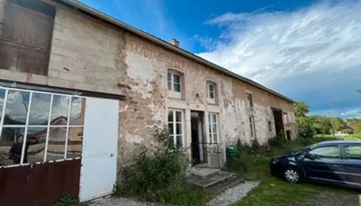 Maison à rénover dans le Morvan à proximité des lacs 