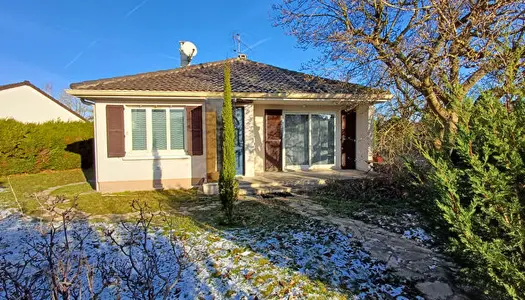 A vendre magny les hameaux Cressely, Maison plain pied individuelles de 54 m2 sur terrain clos 450m2