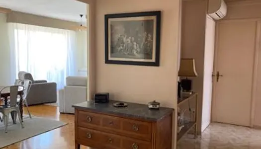 Location Appartement meublé T3 73 m2 13004 Marseille 