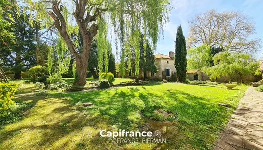 UNIQUE ! Découvrez cette propriété avec Moulin, rivière et magnifique parc arboré 