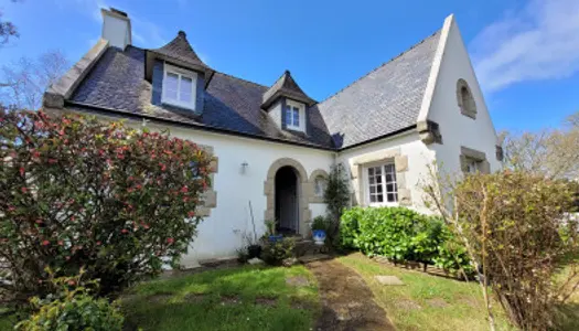 Maison familiale à vendre à Concarneau 6 pièces 151.40 m² 