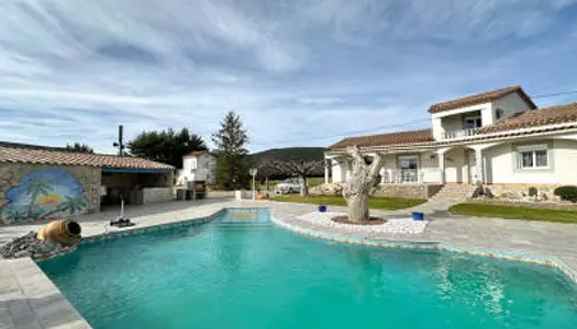 GANGES (34190) - Villa individuelle de 137.67 m² sur terrain de 3500 m² avec piscine et garage