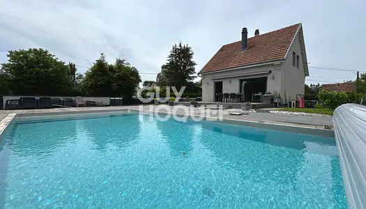 Magnifique maison au coeur de Franois avec piscine 