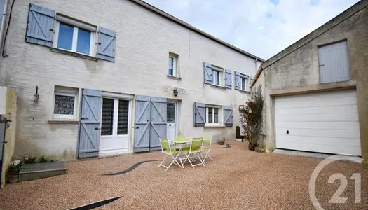 Maison 6 pièces 140 m²