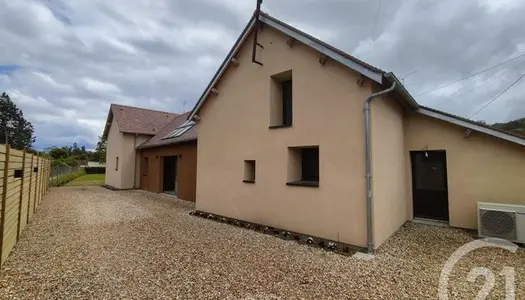 Maison 6 pièces 179 m² 