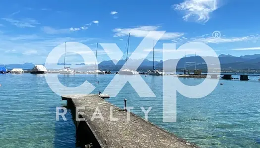 Pied dans l'Eau avec Vue Magnifique sur le Lac Léman 