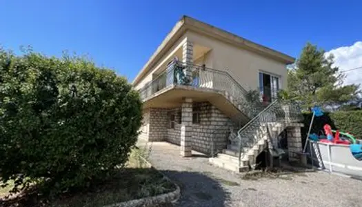 Maison 5 pièces 157 m²