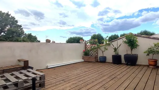 Maison contemporaine avec terrasse tropézienne 