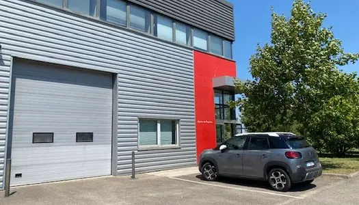 Local commercial 293 m²